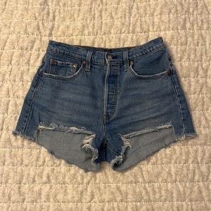 Levi shorts